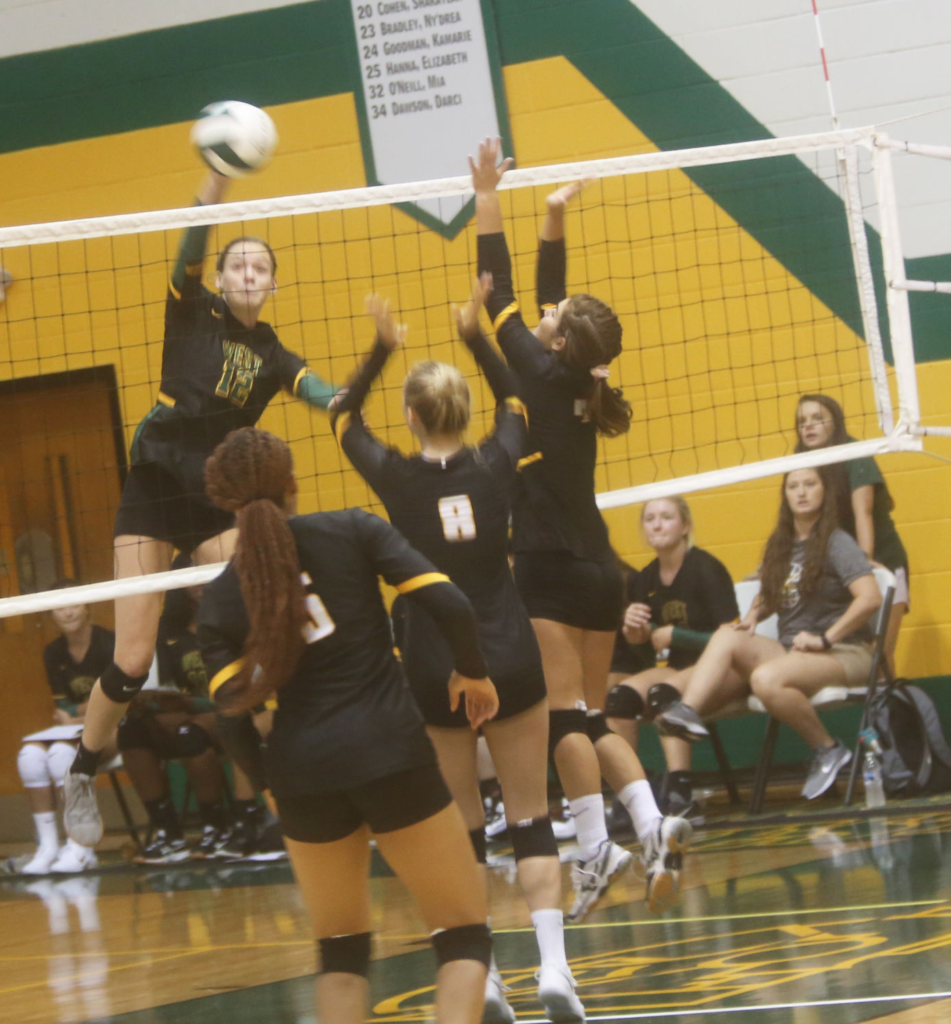 Battle at the Kastle Finals 8.jpg